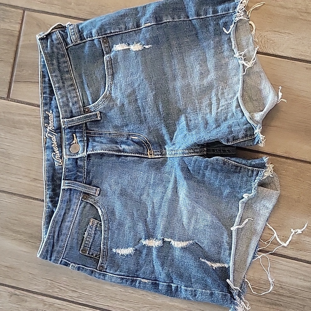 Universal Thread Jean Shorts